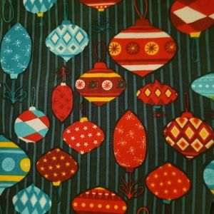 Lularoe Christmas leggings tc2